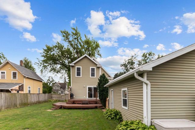 414 E SPRING STREET, Appleton, WI 54911