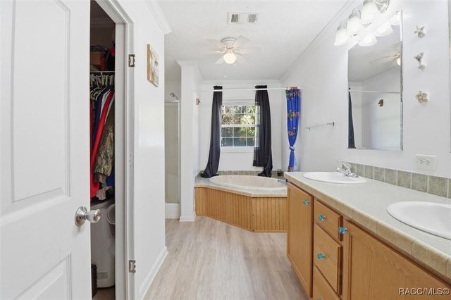 126 Park Street, Inglis, FL 34449