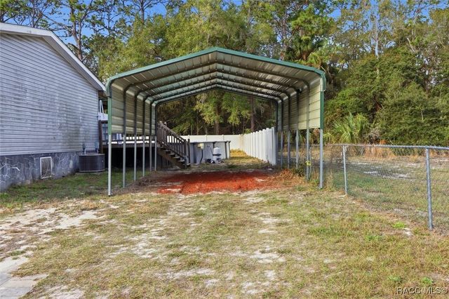 126 Park Street, Inglis, FL 34449