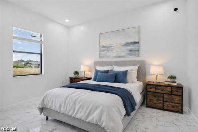 2513 69th ST W, Lehigh Acres, FL 33971