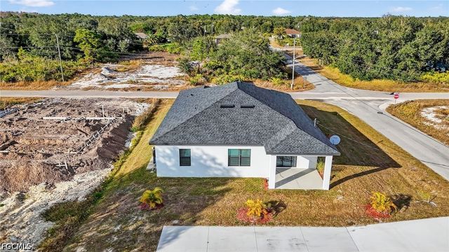 2513 69th ST W, Lehigh Acres, FL 33971