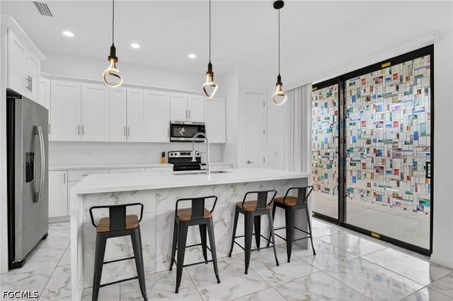 2513 69th ST W, Lehigh Acres, FL 33971