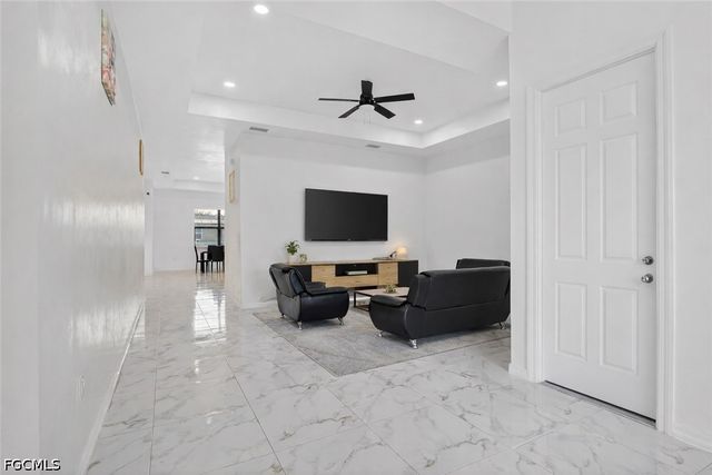 2513 69th ST W, Lehigh Acres, FL 33971