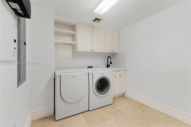 20201 E Country Club Dr 608, Aventura, FL 33180