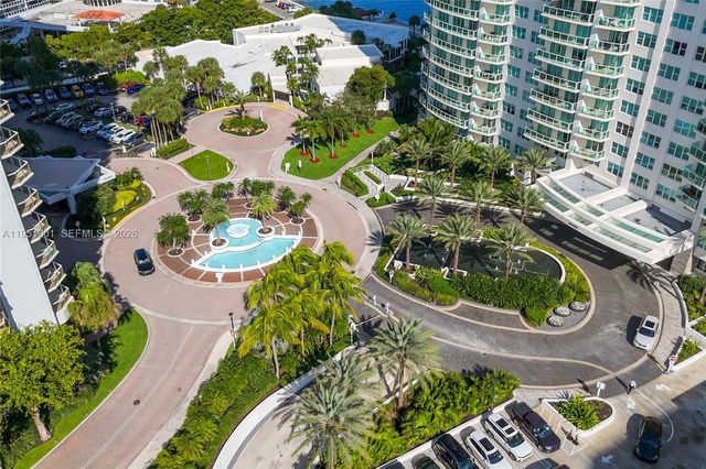 20201 E Country Club Dr 608, Aventura, FL 33180