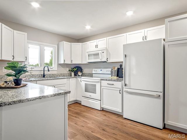 1516 Ash Street, Highland, IL 62249