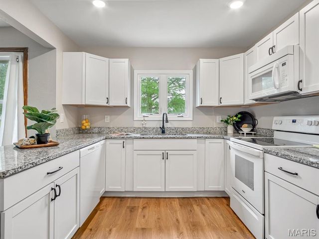 1516 Ash Street, Highland, IL 62249