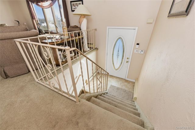 613 Smith Place, Oceanside, NY 11572