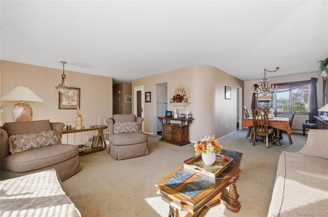 613 Smith Place, Oceanside, NY 11572