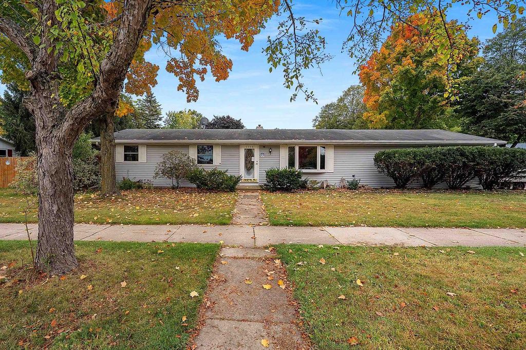 1779 9TH STREET, Green Bay, WI 54304