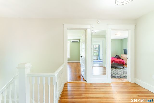 558 Ocean Avenue, New London, CT 06320