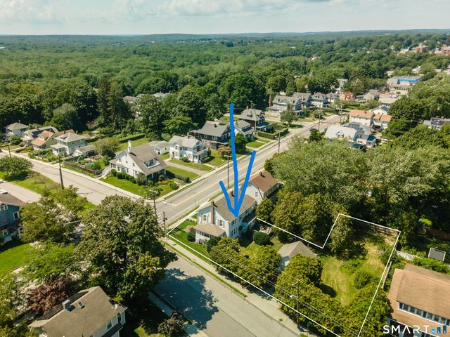 558 Ocean Avenue, New London, CT 06320