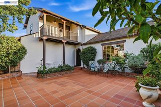 22111 Prospect St, Hayward, CA 94541