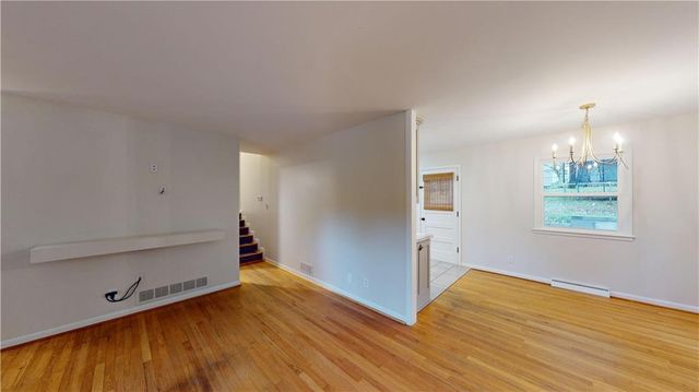 1020 S Adams Street, Nevada, MO 64772