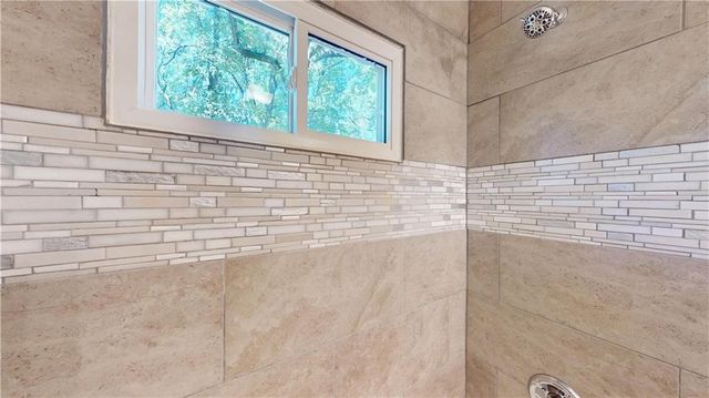 1020 S Adams Street, Nevada, MO 64772