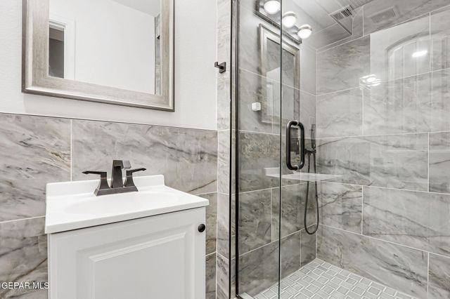 13275 EMERALD HILLS Street, Horizon City, TX 79928