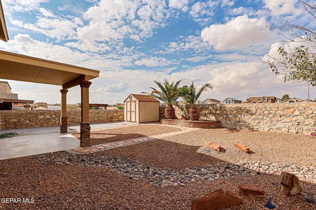 13275 EMERALD HILLS Street, Horizon City, TX 79928