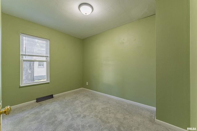 1122 MECHANIC Street, Pekin, IL 61554