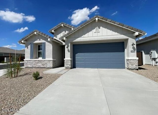 26428 W CROWN KING Road, Buckeye, AZ 85326