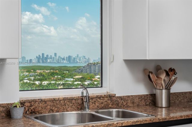 781 CRANDON BLVD 1603, Key Biscayne, FL 33149