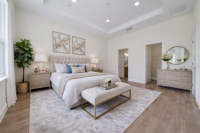 1296 MOSELLE AVENUE, Orlando, FL 32807