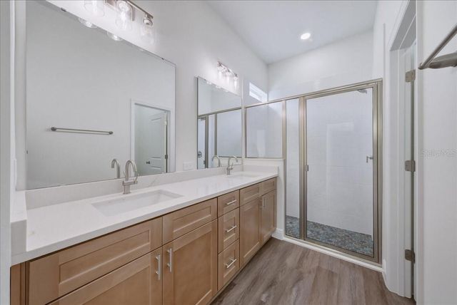 1296 MOSELLE AVENUE, Orlando, FL 32807