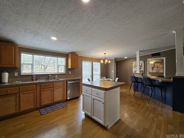 911 County Road 744, Colt, AR 72326