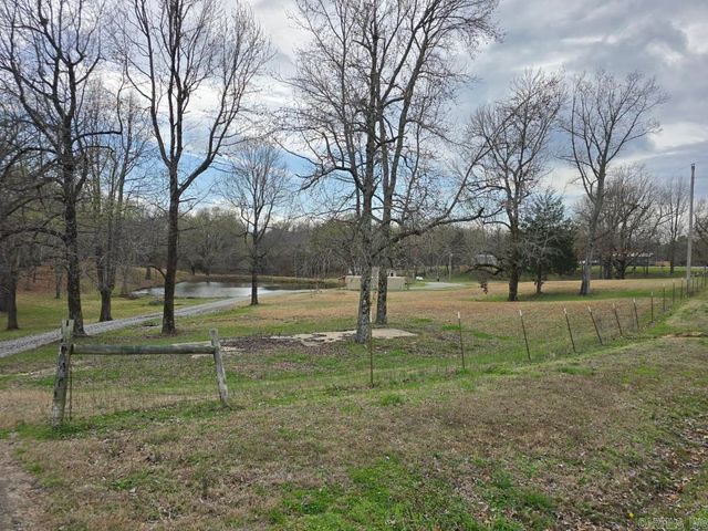 911 County Road 744, Colt, AR 72326