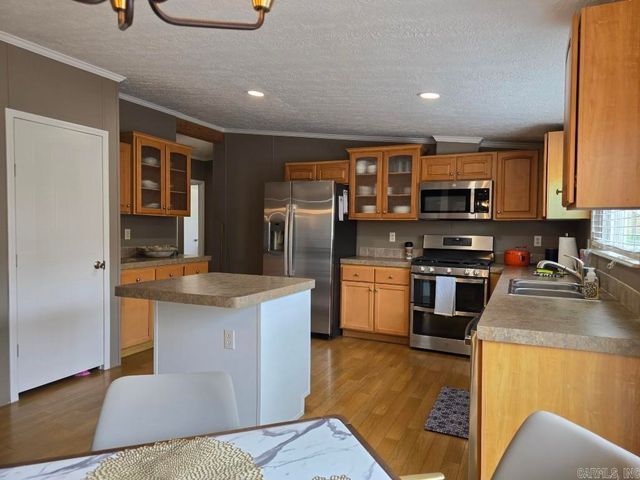 911 County Road 744, Colt, AR 72326