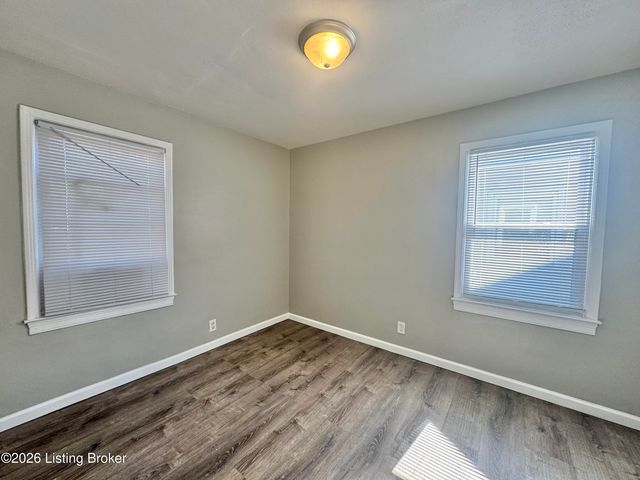 1623 Phyllis Ave, Louisville, KY 40215