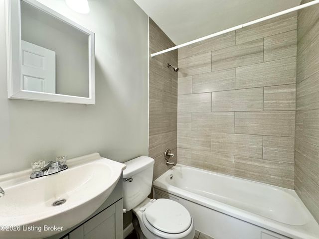 1623 Phyllis Ave, Louisville, KY 40215