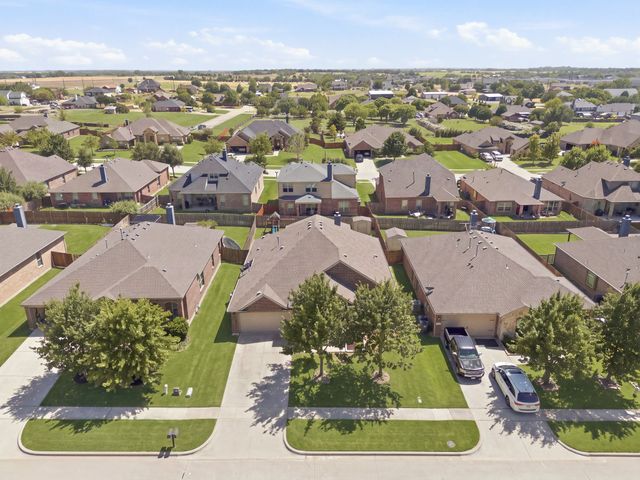 1425 Clayton Lane, Celina, TX 75009