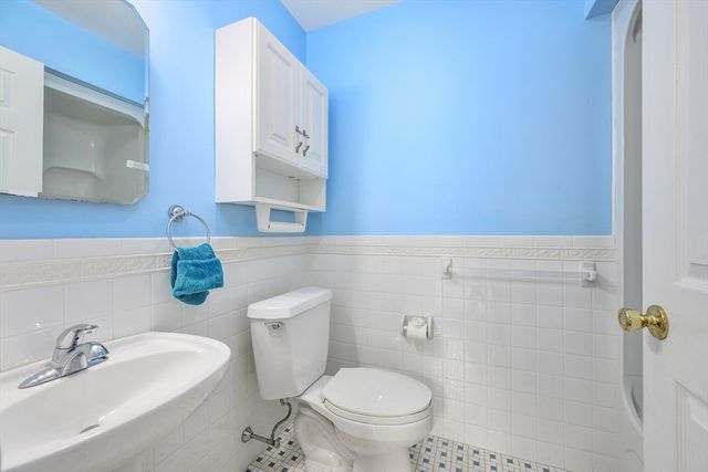 66 Squaws Path, Wareham, MA 02538