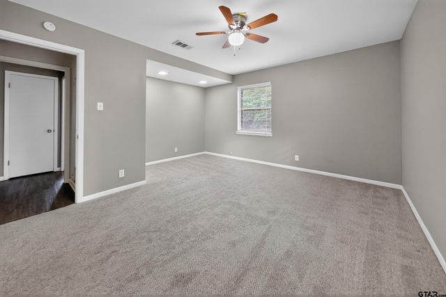 901 Rhodes, Tyler, TX 75701