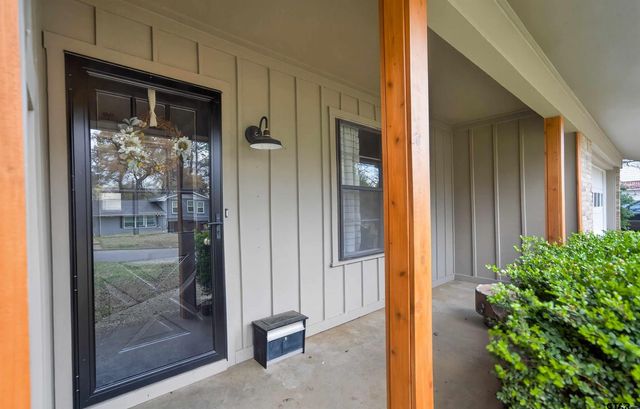 901 Rhodes, Tyler, TX 75701