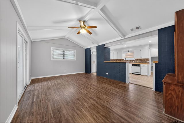 901 Rhodes, Tyler, TX 75701