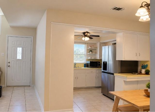 110 W Brenda Street, Houston, TX 77076