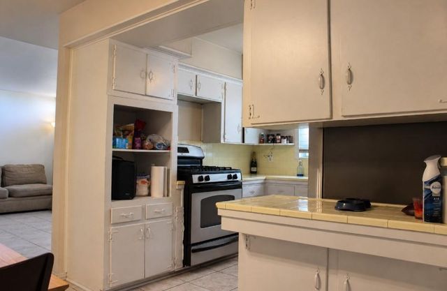 110 W Brenda Street, Houston, TX 77076