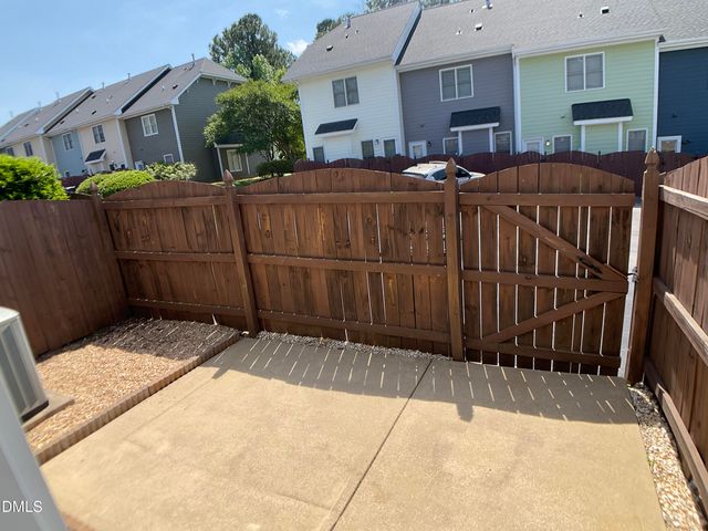 1118 Scotts Ridge Trail, Apex, NC 27502