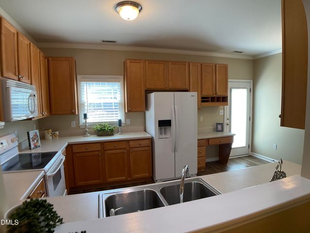 1118 Scotts Ridge Trail, Apex, NC 27502