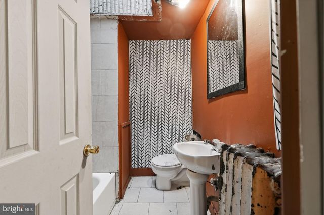 6505 OLD YORK RD, Philadelphia, PA 19126