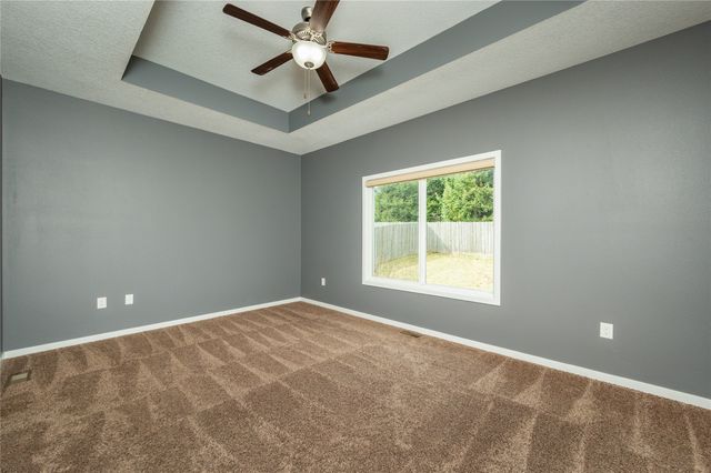 2945 Windsor Drive, Norwalk, IA 50211