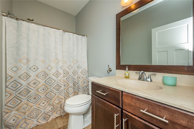 2945 Windsor Drive, Norwalk, IA 50211