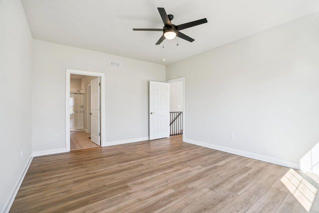 1545 N Stone Ridge DRIVE, Lake Geneva, WI 53147