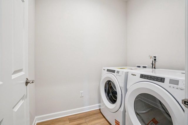 1545 N Stone Ridge DRIVE, Lake Geneva, WI 53147