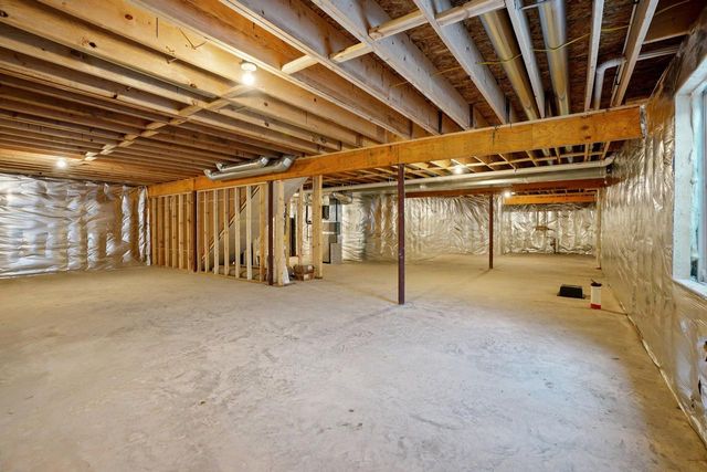 1545 N Stone Ridge DRIVE, Lake Geneva, WI 53147