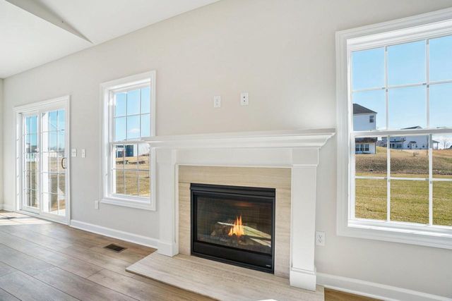 1545 N Stone Ridge DRIVE, Lake Geneva, WI 53147