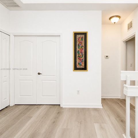 10955 NW 87th Ln 10955, Doral, FL 33178
