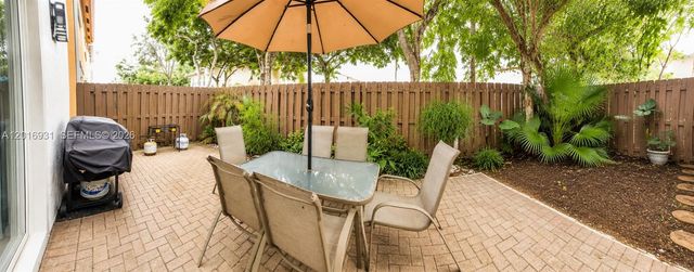 10955 NW 87th Ln 10955, Doral, FL 33178