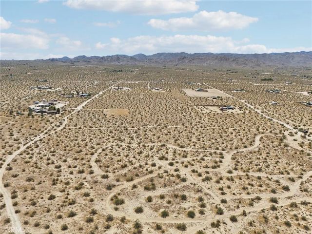 51474 Mills Road, Johnson Valley, CA 92285